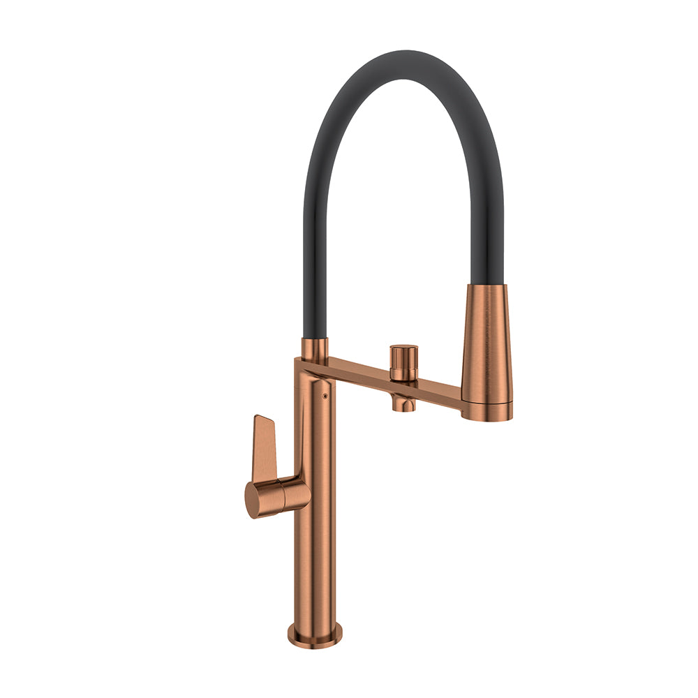Grifo de cocina profesional Ramon Soler Kitchen Pure Water en cobre cepillado